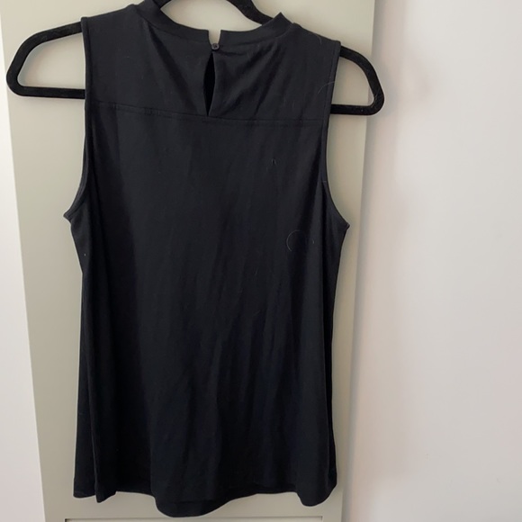 Comfy loft top with beading - Picture 2 of 4